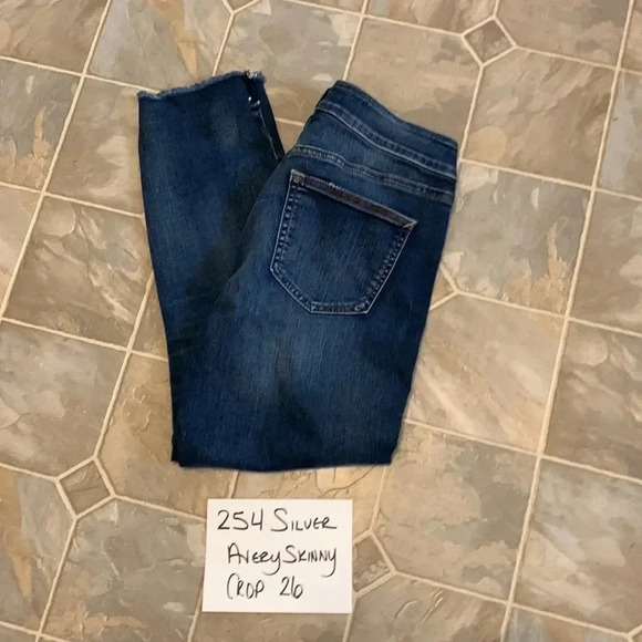 Silver Avery skinny crop jeans - Picture 6 of 6